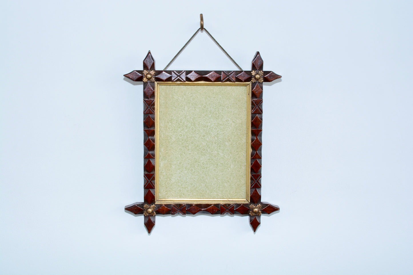 Small Victorian picture photograph frame