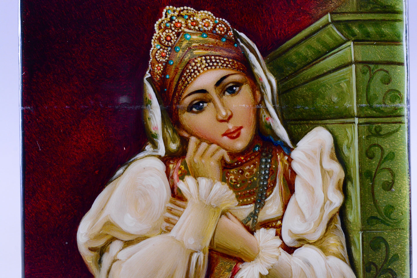 Fine vintage hand painted Russian Palekh lacquer box Princess