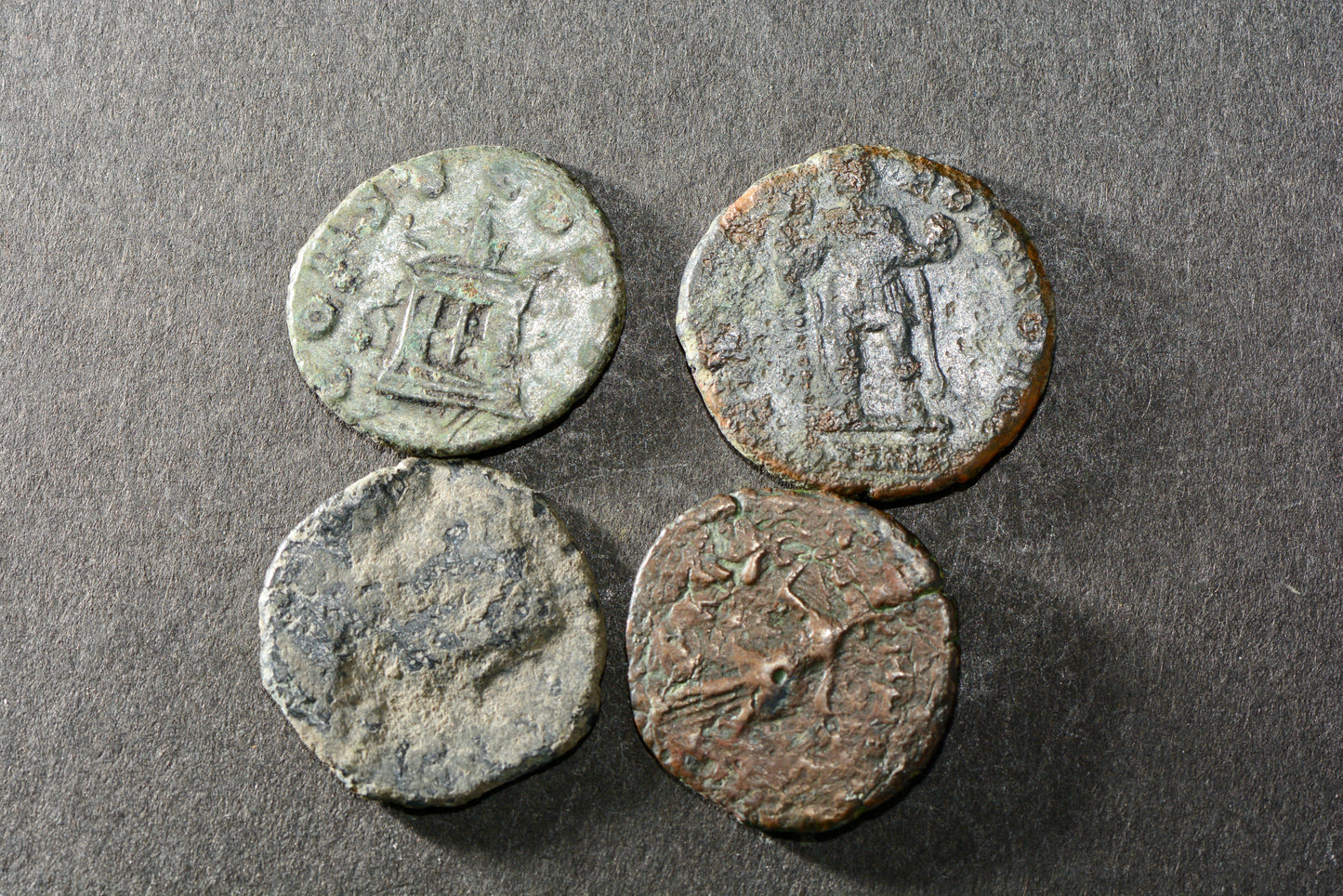Four ancient Roman bronze coins M13