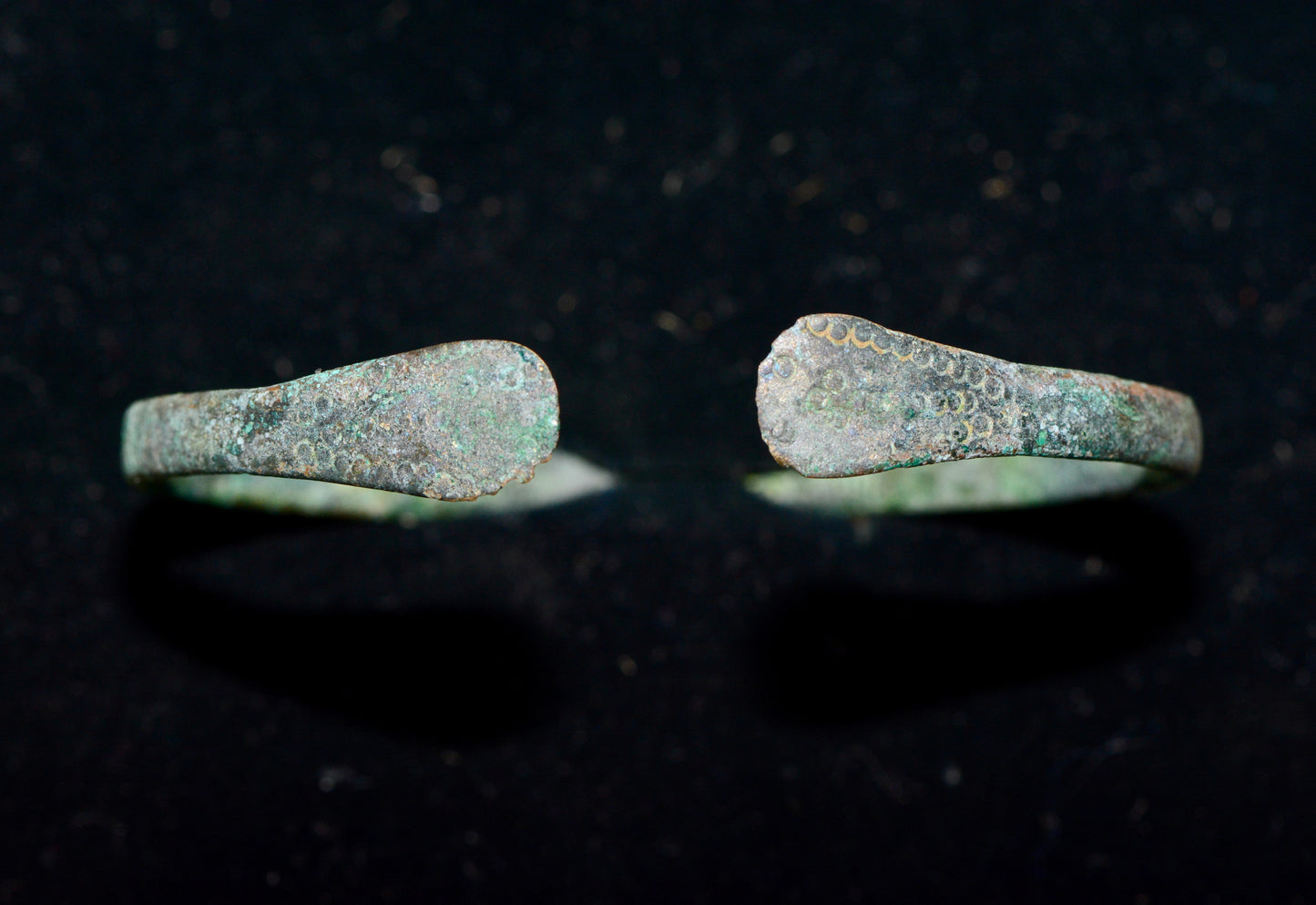 Ancient Celtic bronze decorated bangle torc circa.400 BC M18