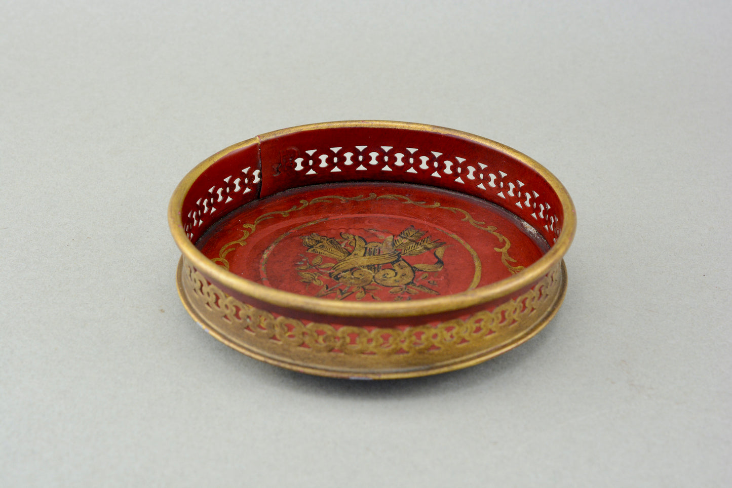 French toleware wine bottle coaster