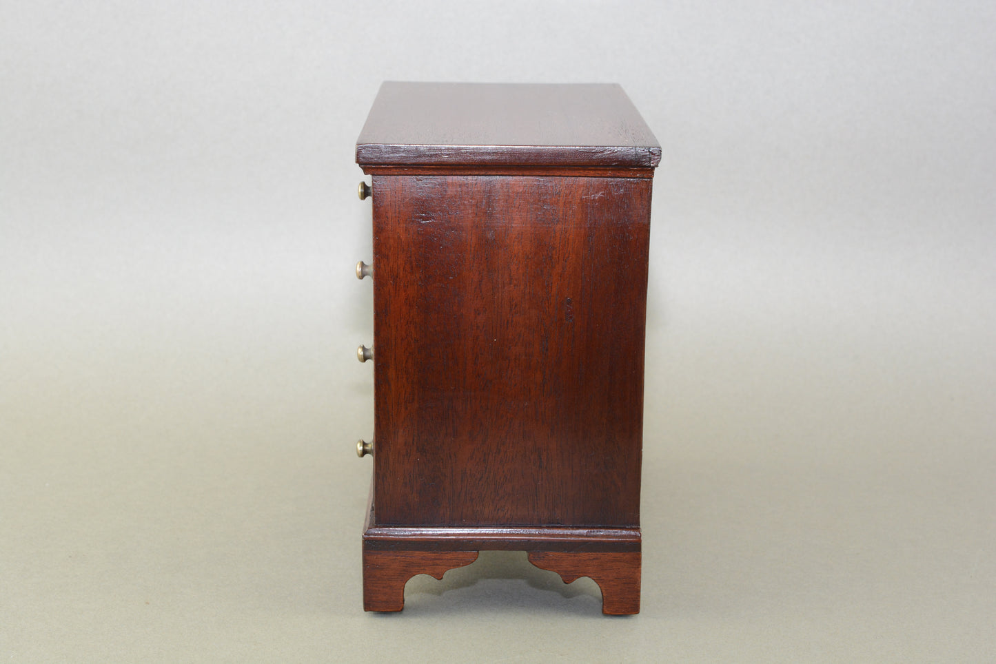 Miniature Georgian style chest of drawers jewel case jewellery