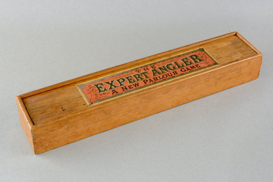 The expert angler boxed parlour game circa.1930