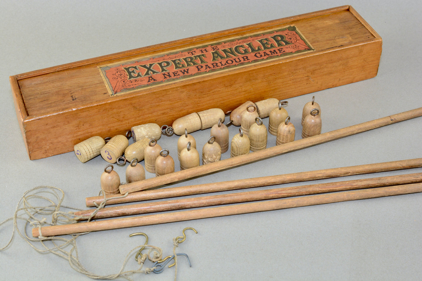 The expert angler boxed parlour game circa.1930