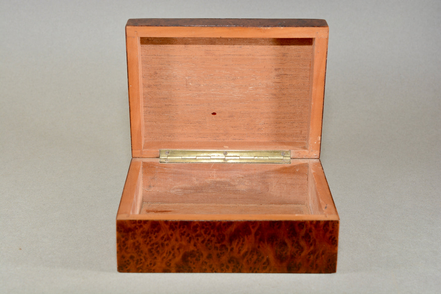 Art Deco inlaid maple box Lady playing guitar in a garden