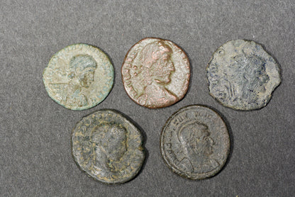 Five ancient Roman bronze coins M3
