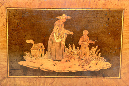 Edwardian inlaid Sorrentoware box