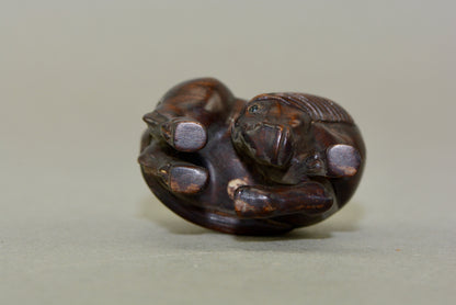 Vintage hand carved hardwood Japanese Netsuke horse signed